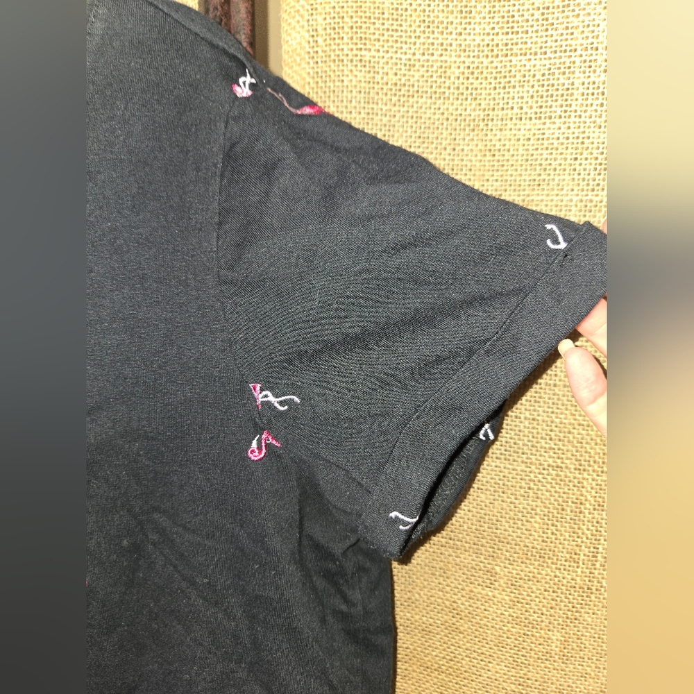 Women's Vintage America Blk Top with Pink Flamingo Embroidery Fold Sleeve Size L - Picture 2 of 10